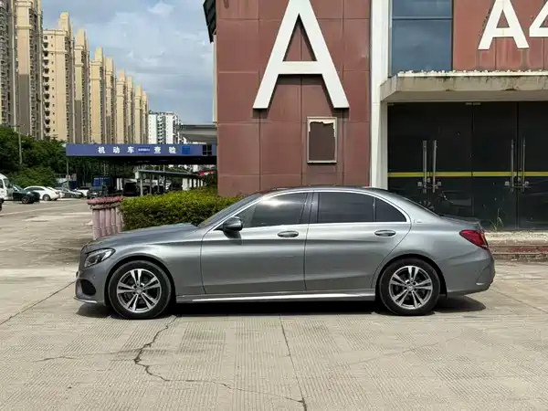 Mercedes-Benz C-Class 2016