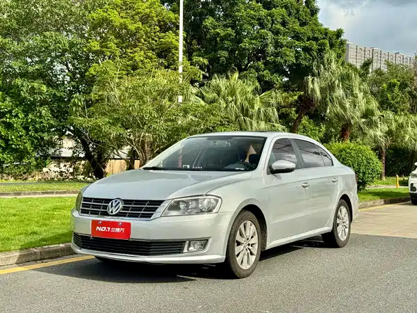 Volkswagen Lavida 2014