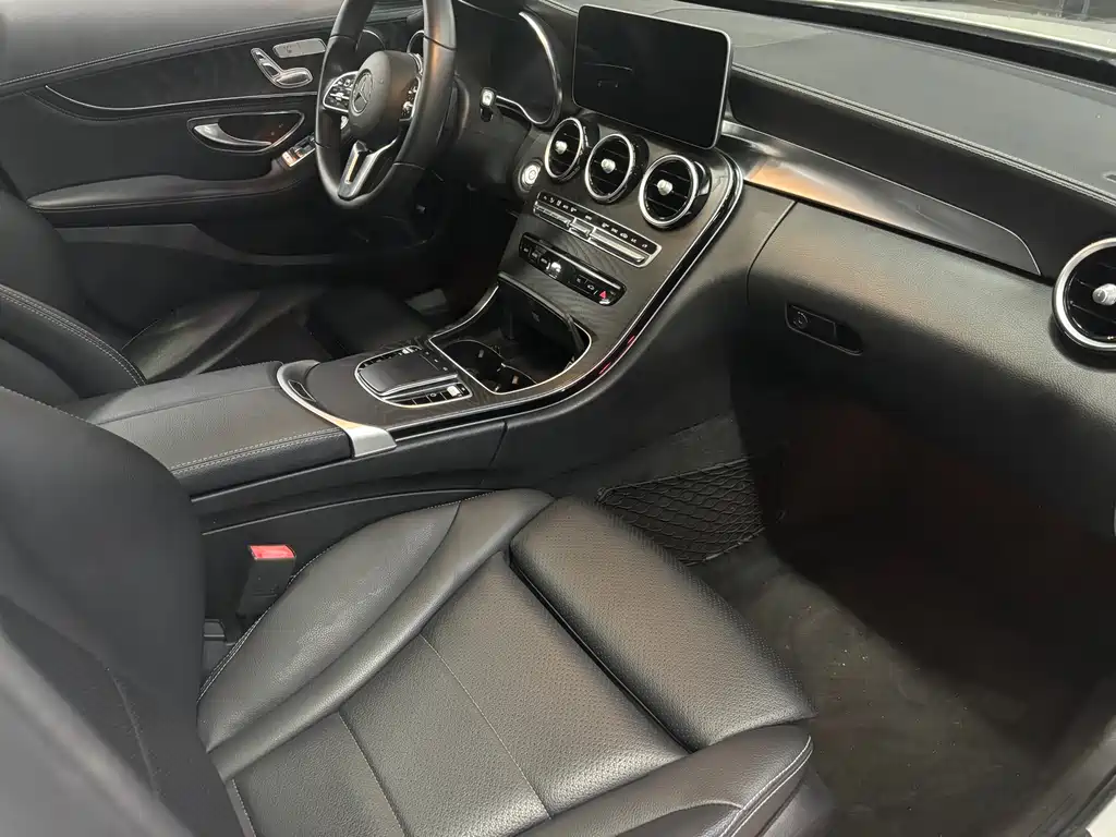 Mercedes-Benz C-Class 2018