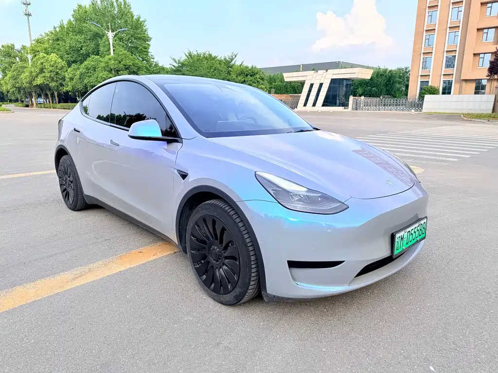 Tesla Model Y 2022 — фото 3