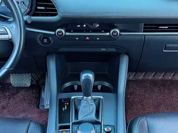 Mazda 3 Axela 2020