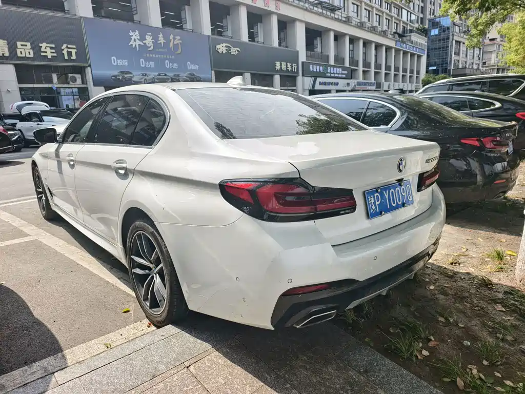 BMW 5 Series 2023