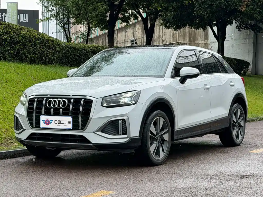 Audi Q2L 2022