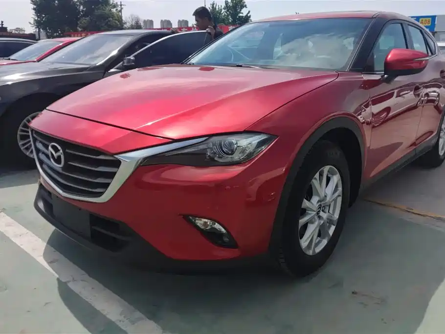 Mazda CX-4 2017 — фото 1
