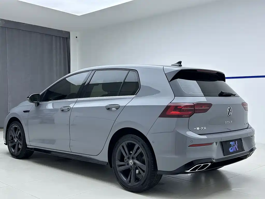 Volkswagen Golf 2022