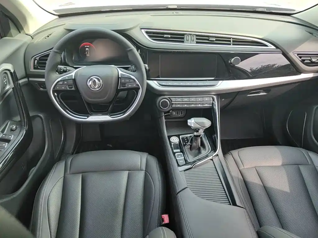 Dongfeng Fengshen AX7 2019 — фото 10