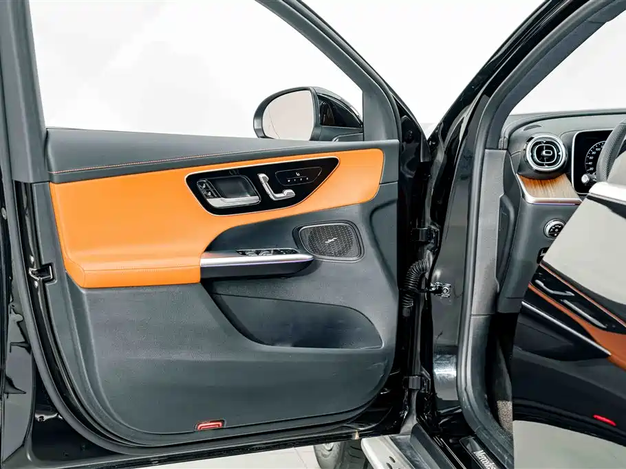 Mercedes-Benz GLC New Energy 2025 — фото 16