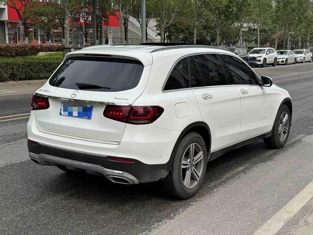 Mercedes-Benz GLC 2021 — фото 6