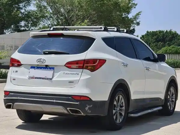 Hyundai Santa Fe 2013