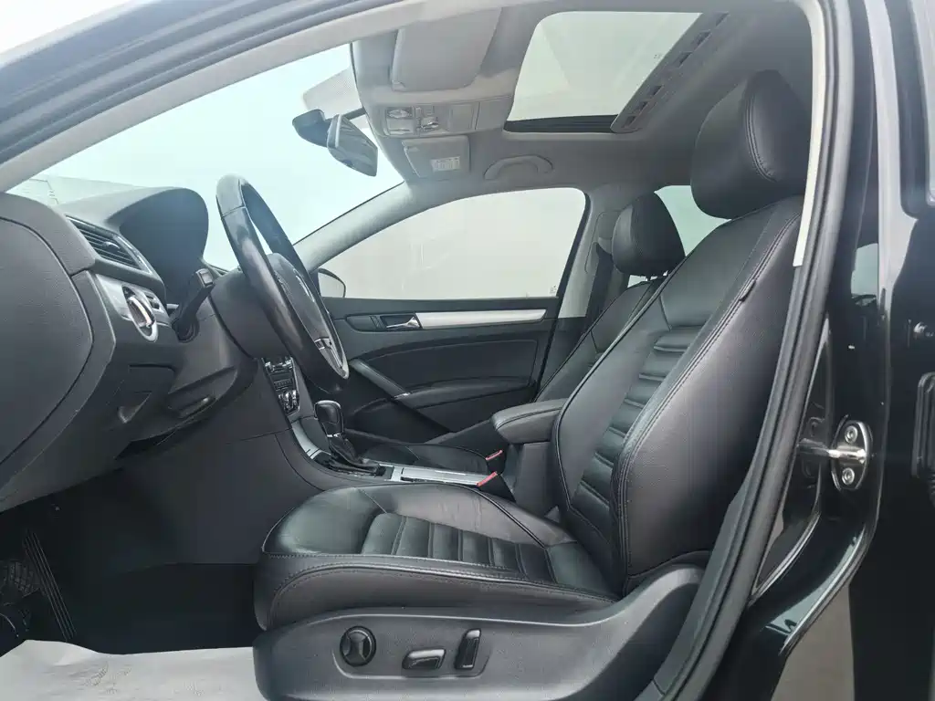 Volkswagen Passat 2015