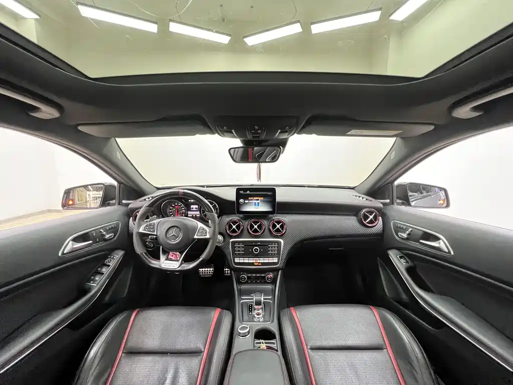 Mercedes-Benz A-Class AMG 2016 — фото 21
