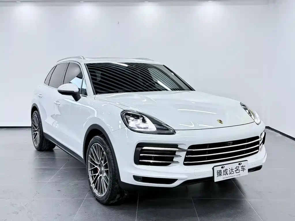 Porsche Cayenne 2020 — фото 3