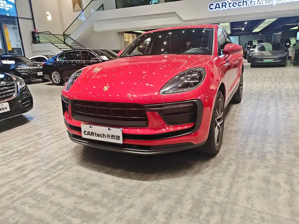Porsche Macan 2024 — фото 2