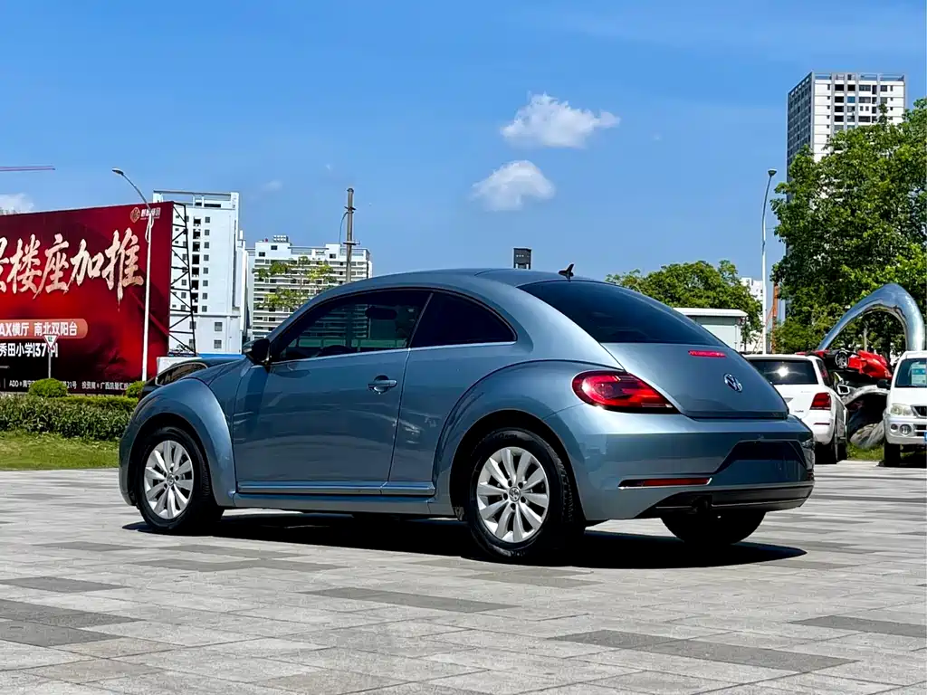 Volkswagen Beetle 2020 — фото 5