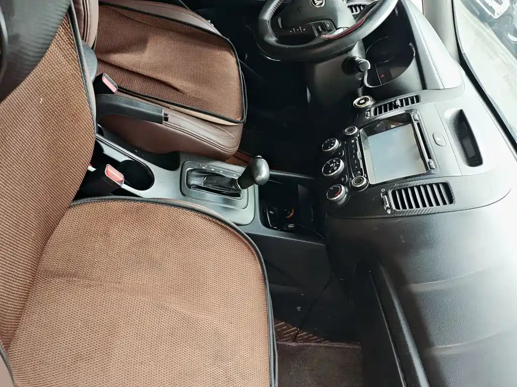 Kia K3 2013