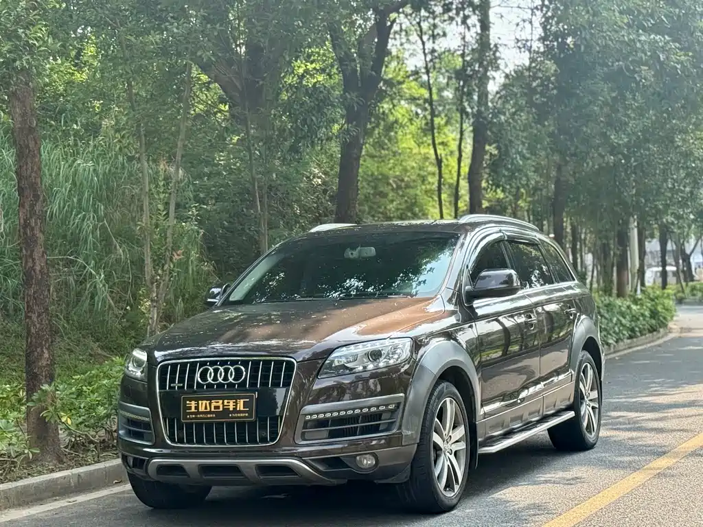 Audi Q7 2014 — фото 1