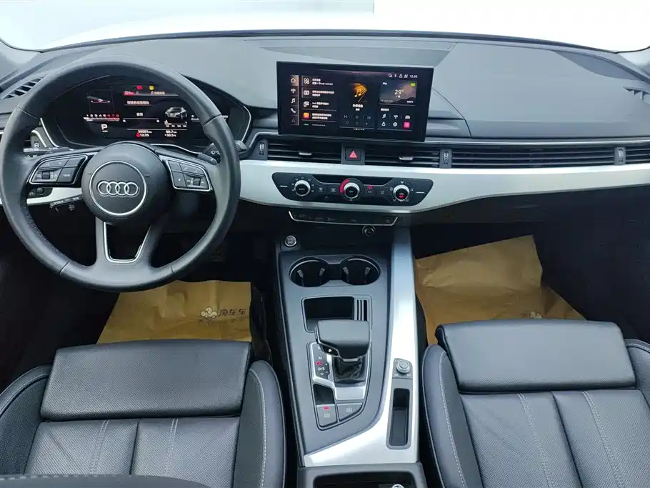 Audi A4L 2024 — фото 12
