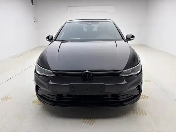 Volkswagen Golf 2022