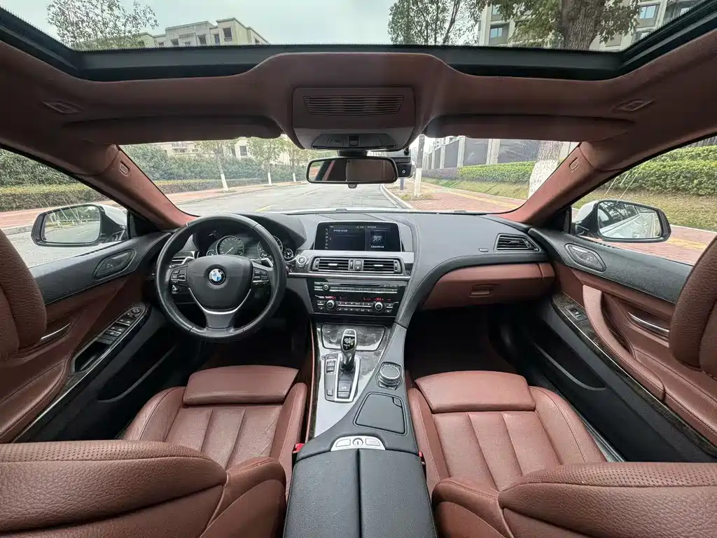 BMW 6 Series 2019 — фото 9