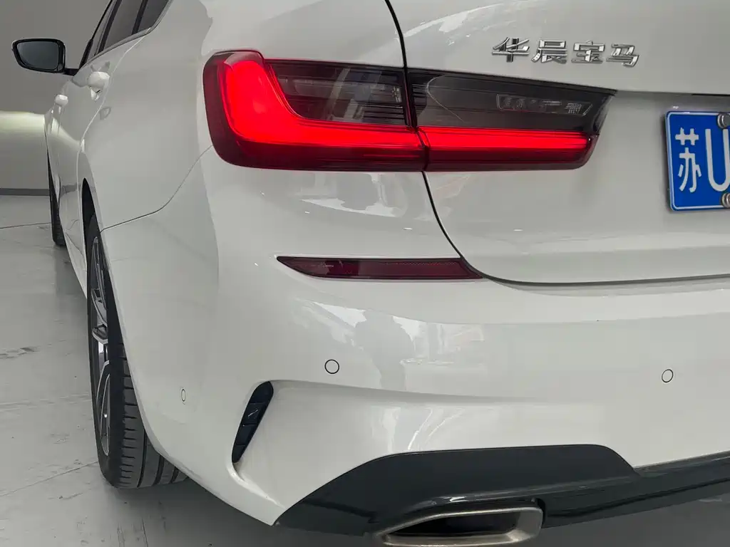 BMW 3 Series 2021 — фото 12