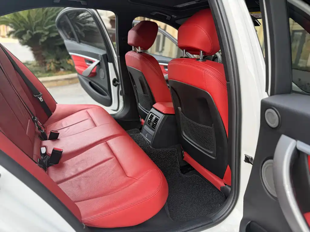 BMW 3 Series 2019