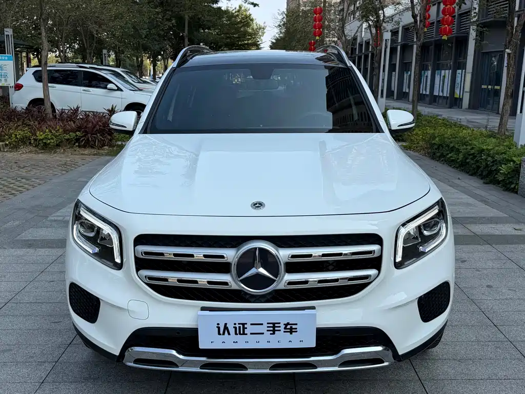 Mercedes-Benz GLB 2023 — фото 2
