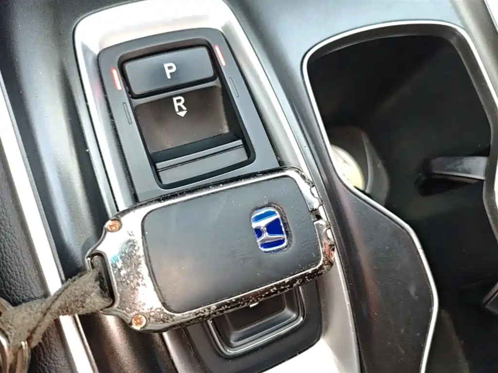Honda Accord 2021 — фото 15