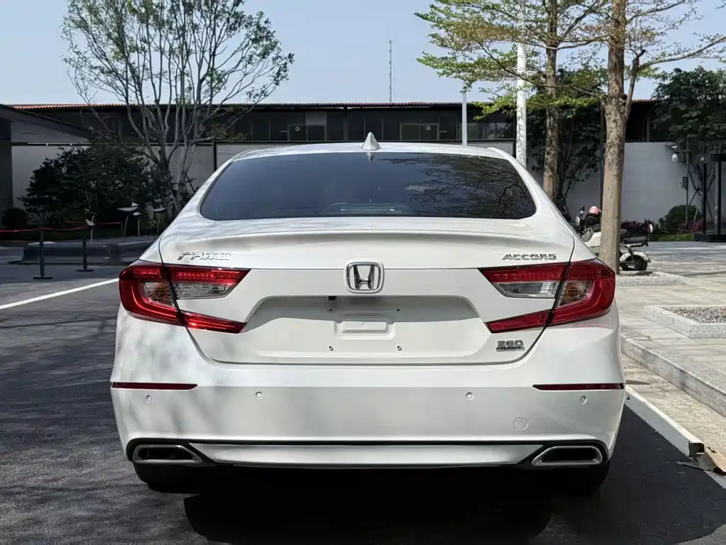 Honda Accord 2021 — фото 11
