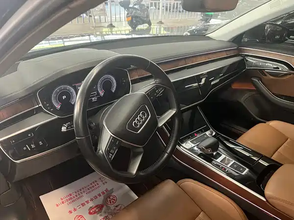 Audi A8 2018