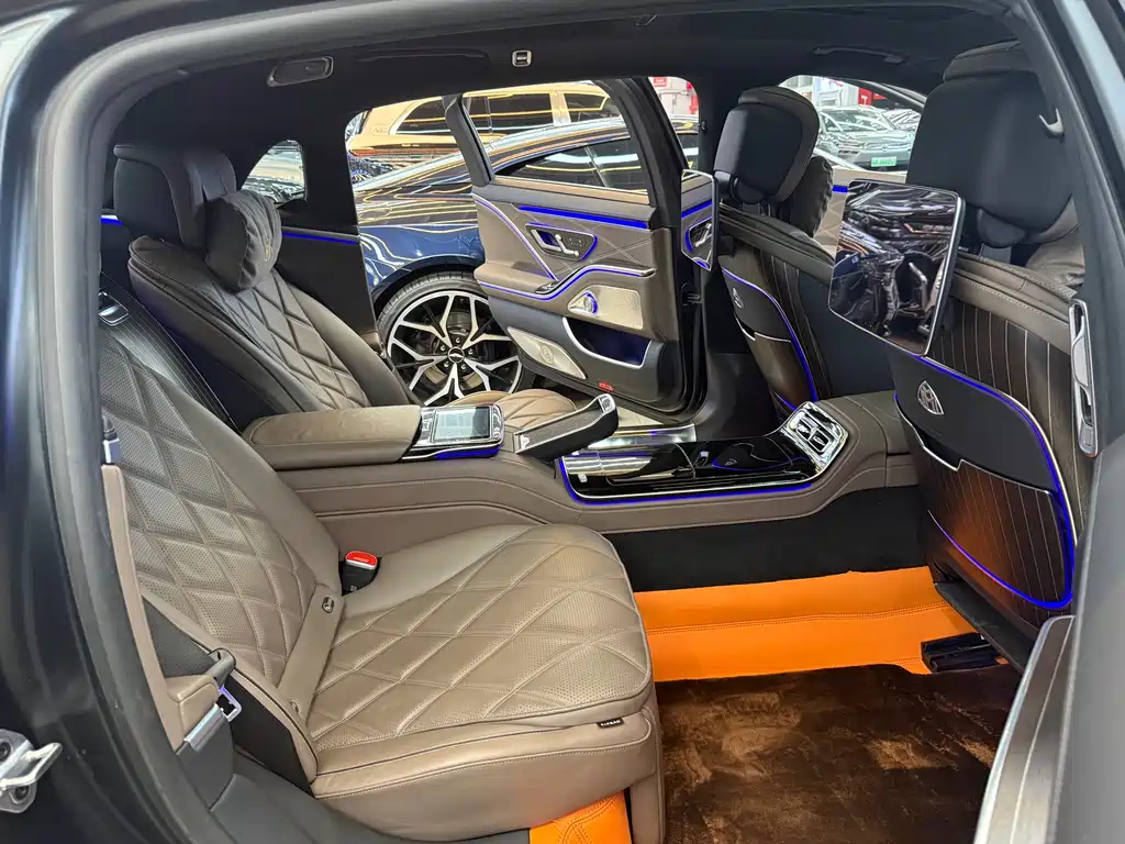 Mercedes-Benz S-Class 2023 — фото 16
