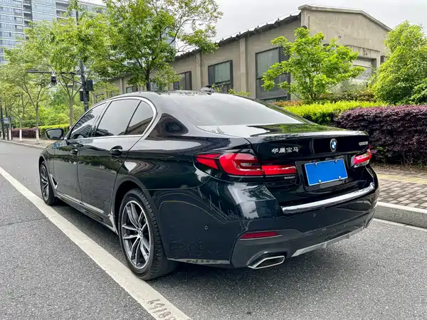 BMW 5 Series 2022