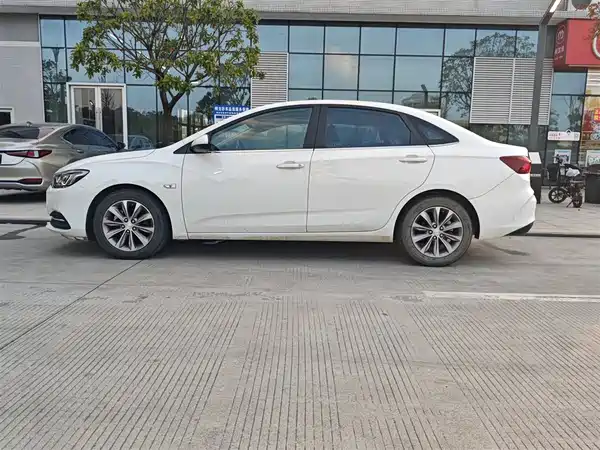 Chevrolet Monza 2022