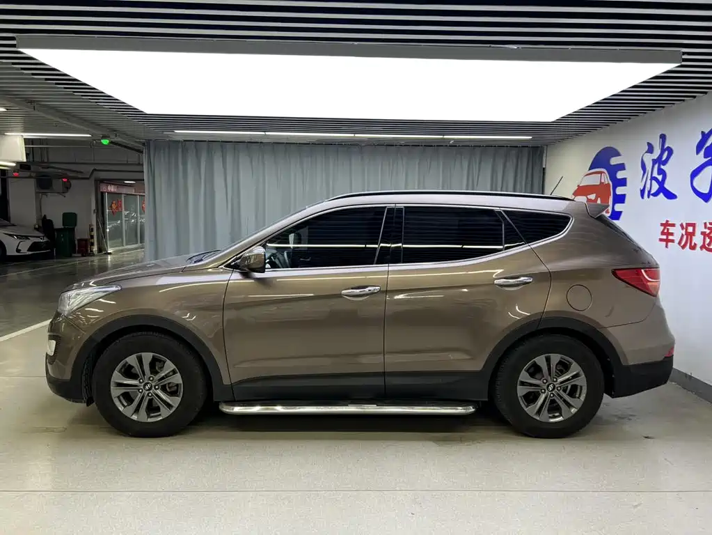 Hyundai Santa Fe 2015 — фото 4