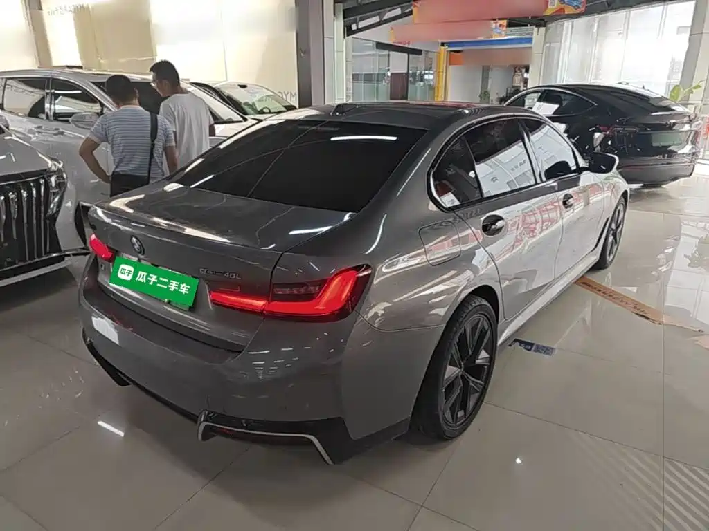 BMW i3 2024