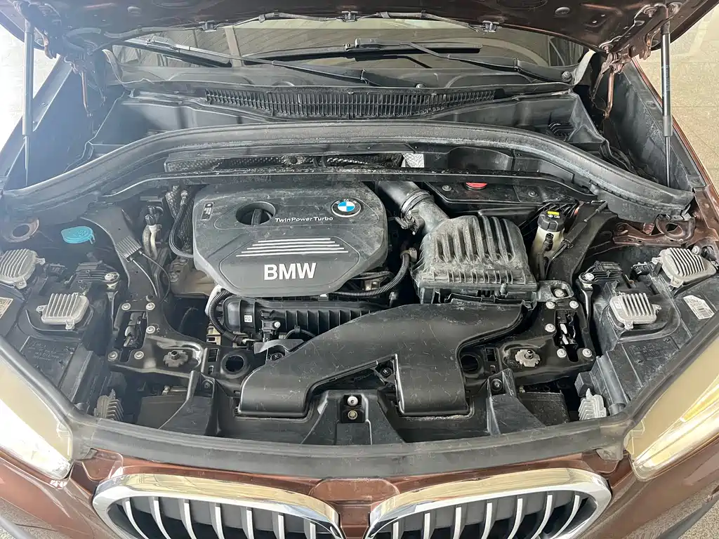 BMW X1 2016 — фото 16