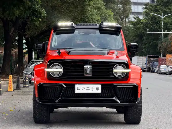 Tank 300 2022