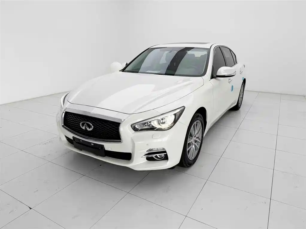 Infiniti Q50L 2016