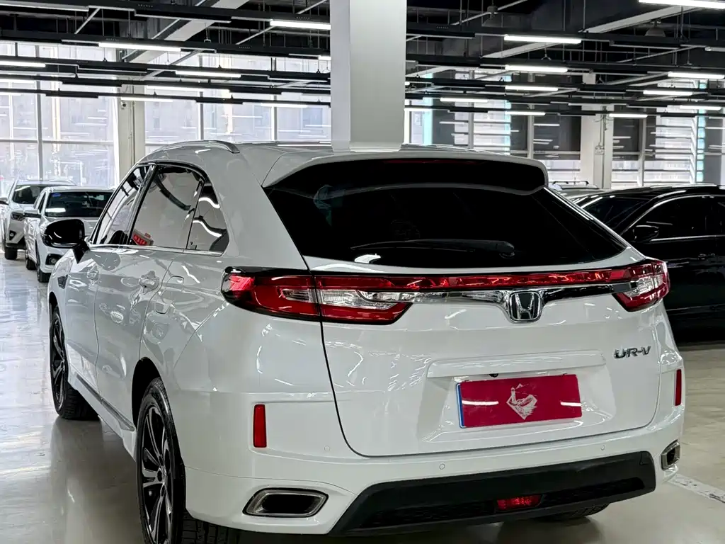 Honda UR-V 2017 — фото 9