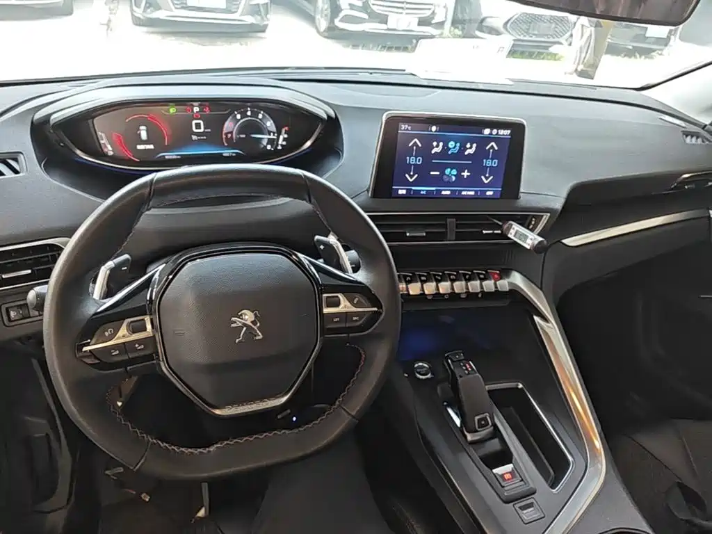 Peugeot 4008 2018 — фото 10