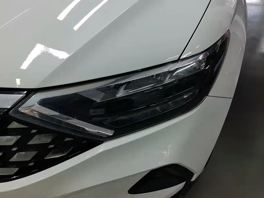 Jetta VS5 2022