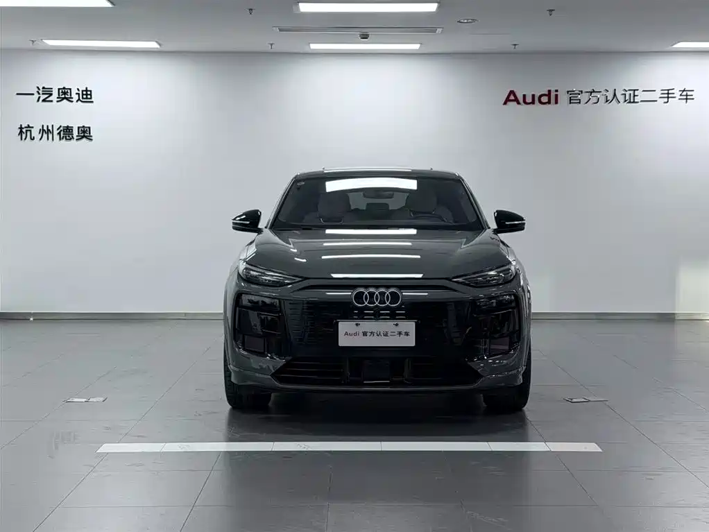 Audi Q6L Sportback E-Tron 2025 — фото 2