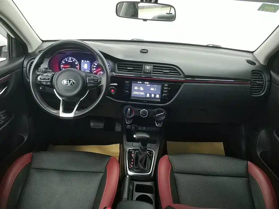 Kia KX Cross 2019 — фото 12