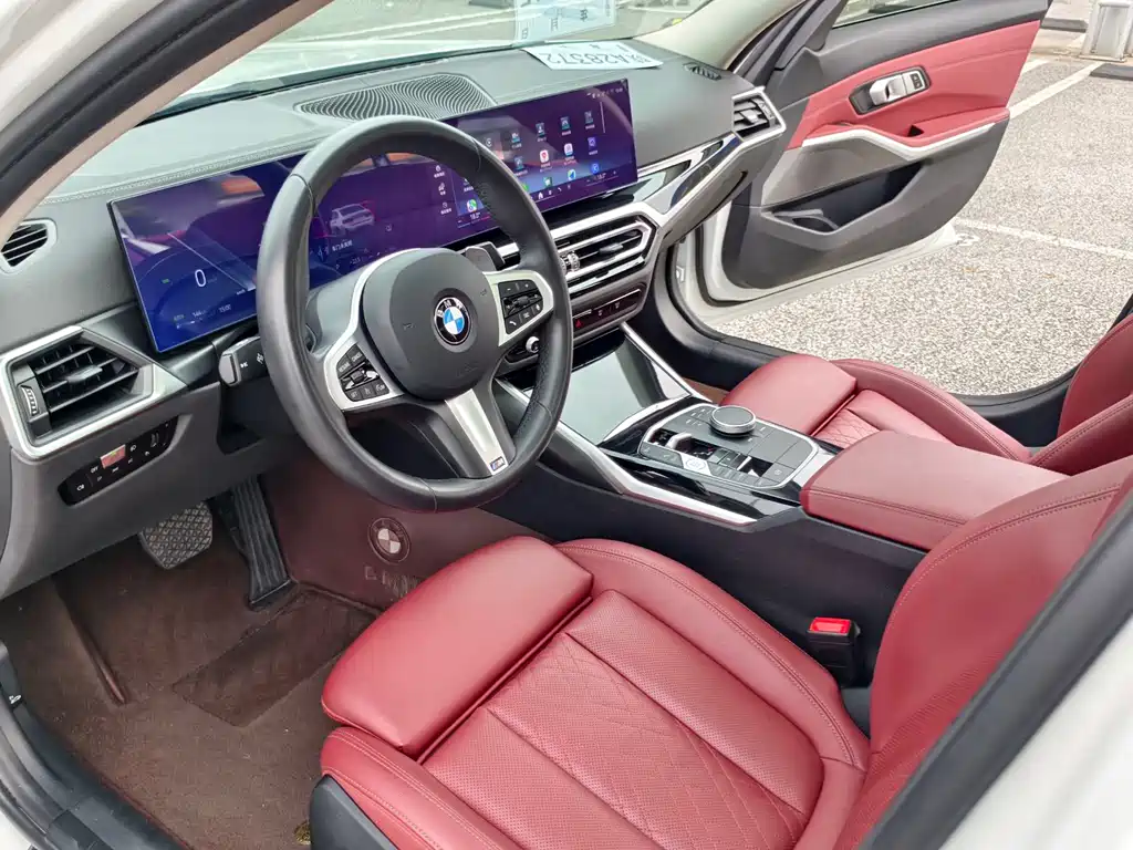 BMW 3 Series 2023 — фото 19