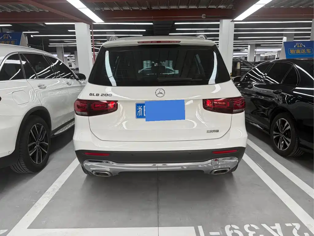 Mercedes-Benz GLB 2021 — фото 14