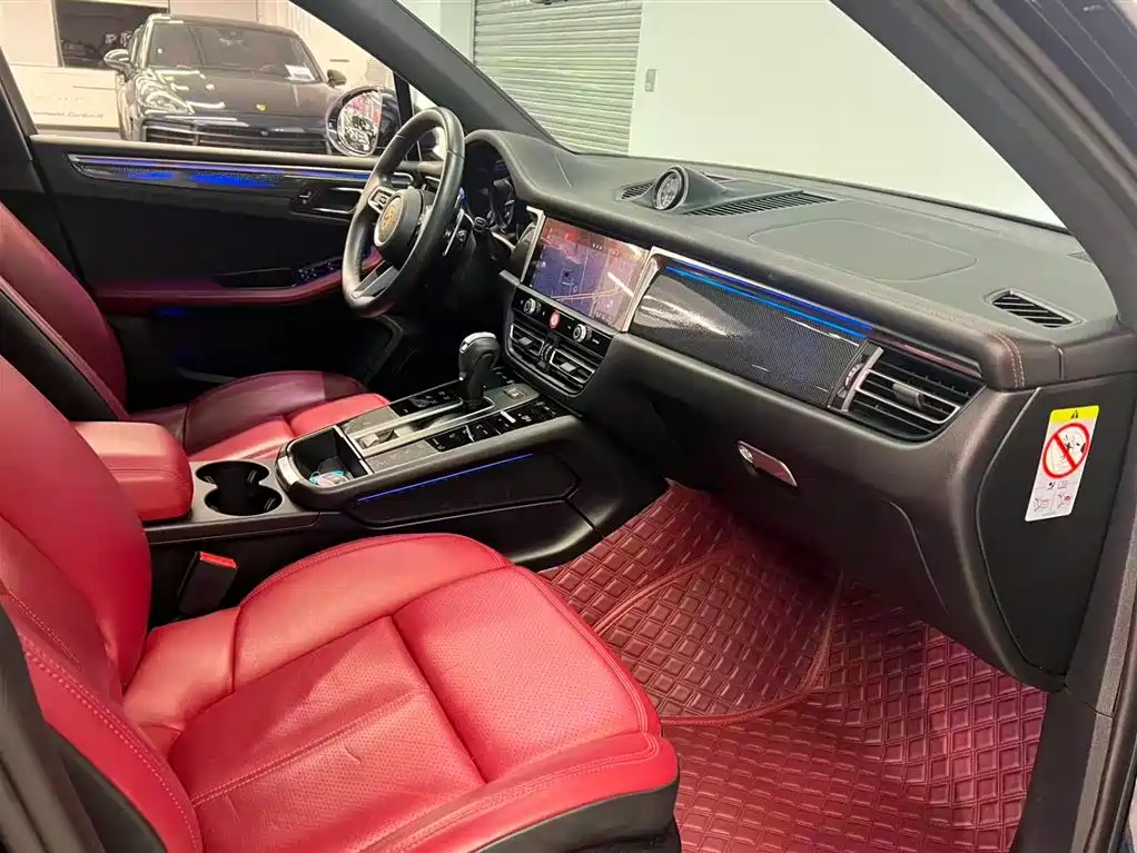 Porsche Macan 2023 — фото 14