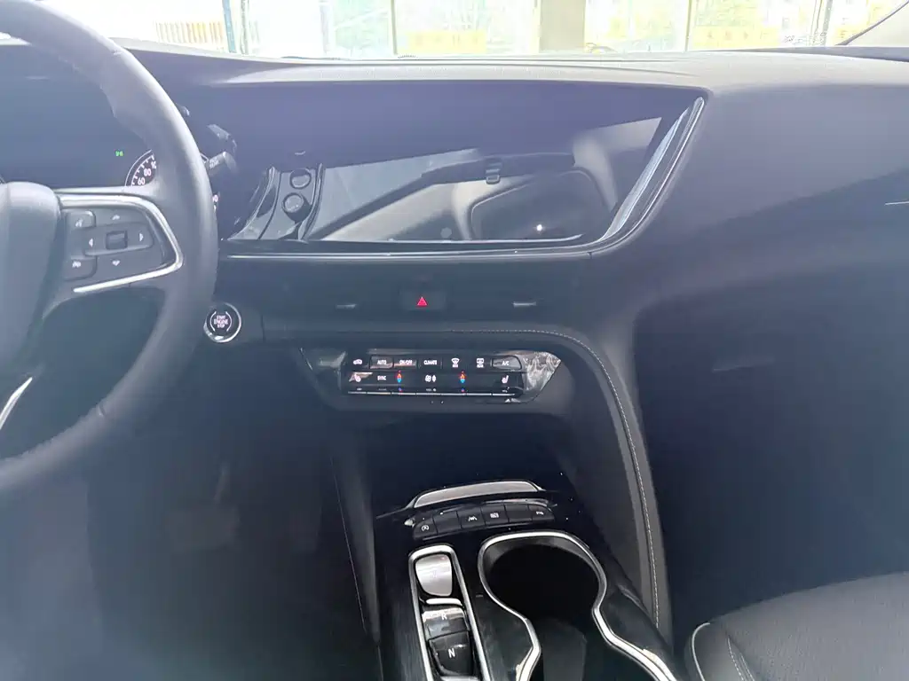 Buick Envision S 2023 — фото 14