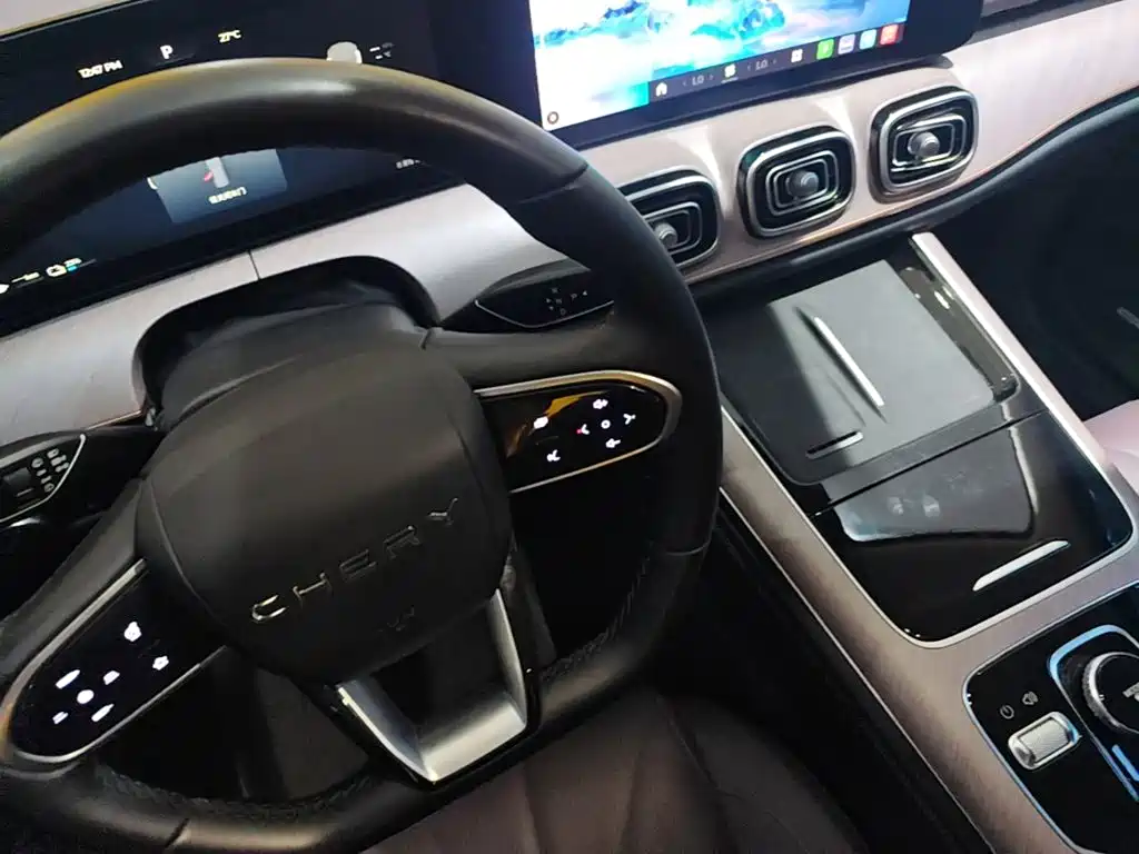 Chery Tiggo 9 C-DM 2024 — фото 14