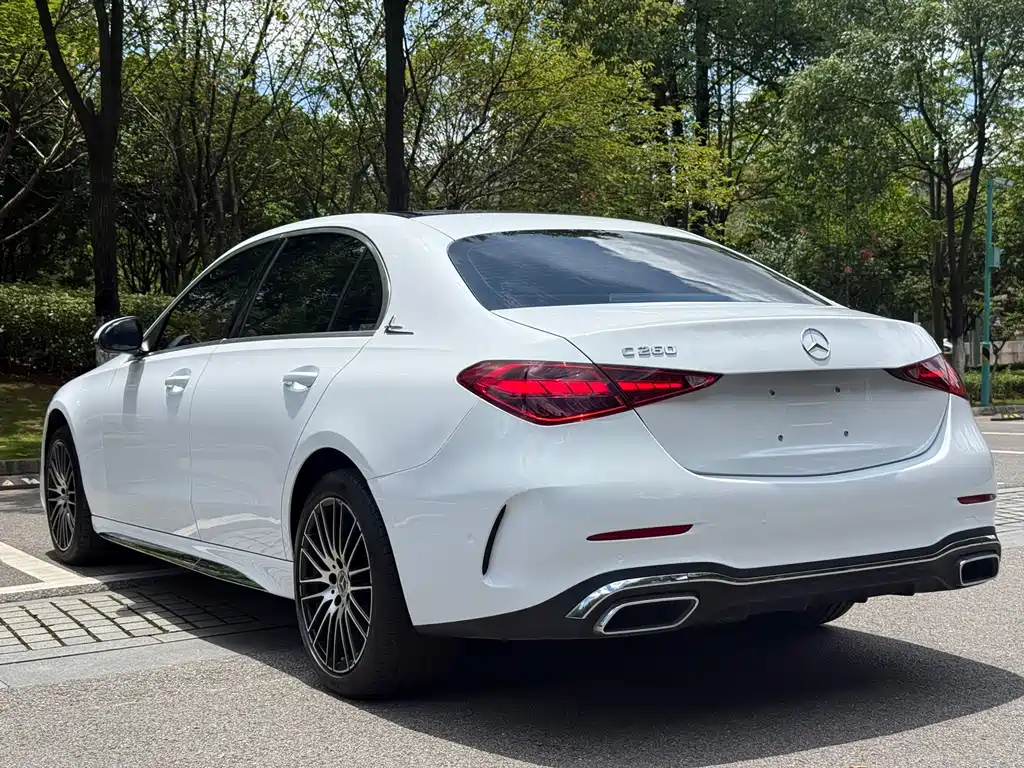 Mercedes-Benz C-Class 2022