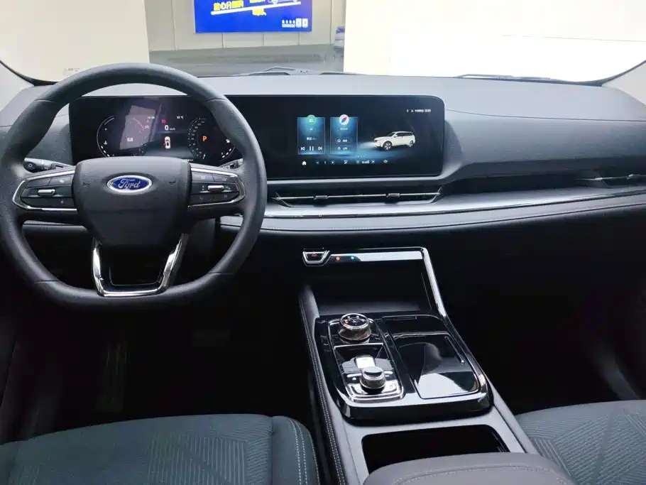 Ford Territory 2024 — фото 12