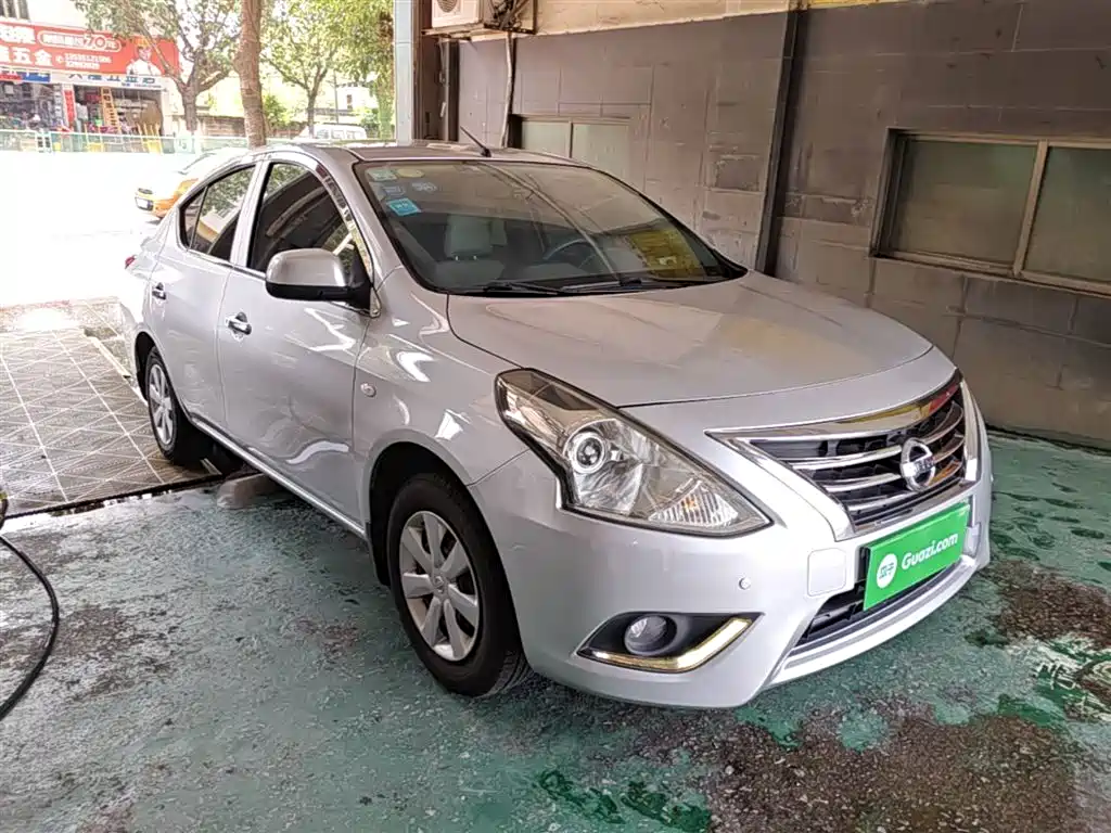 Nissan Sunny 2016 — фото 4